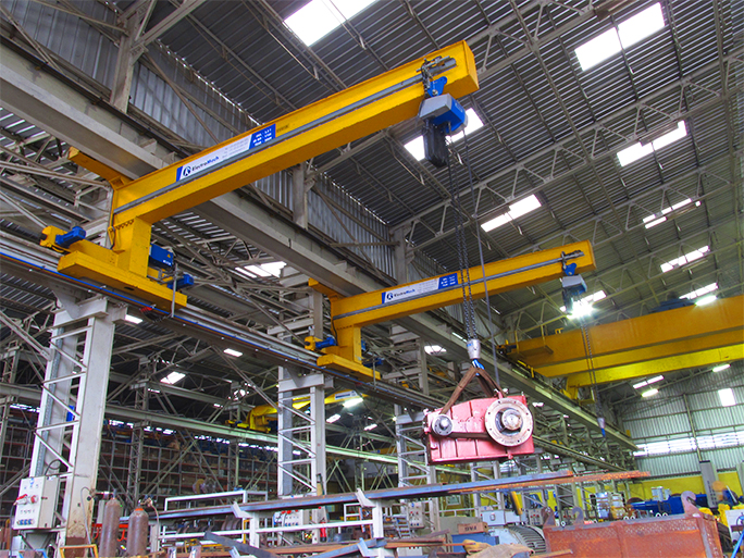 Top 3 Benefits of a Wall Travelling Crane