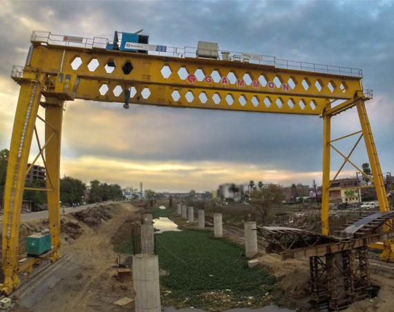crane 10